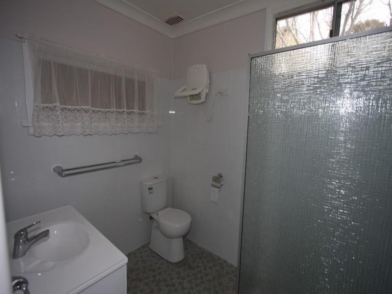 9 Winbin Crescent, Gwandalan NSW 2259