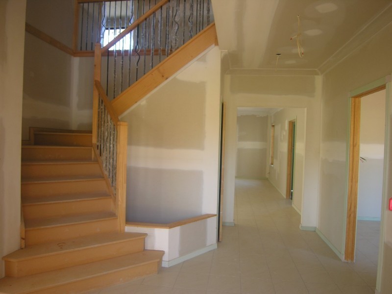 42 Foxtail Crescent, Woongarrah NSW 2259