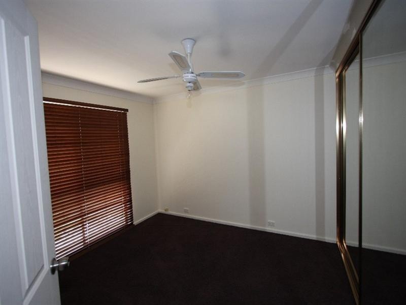 17 Teragalin Drive., Chain Valley Bay NSW 2259