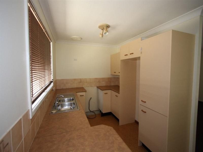 17 Teragalin Drive., Chain Valley Bay NSW 2259