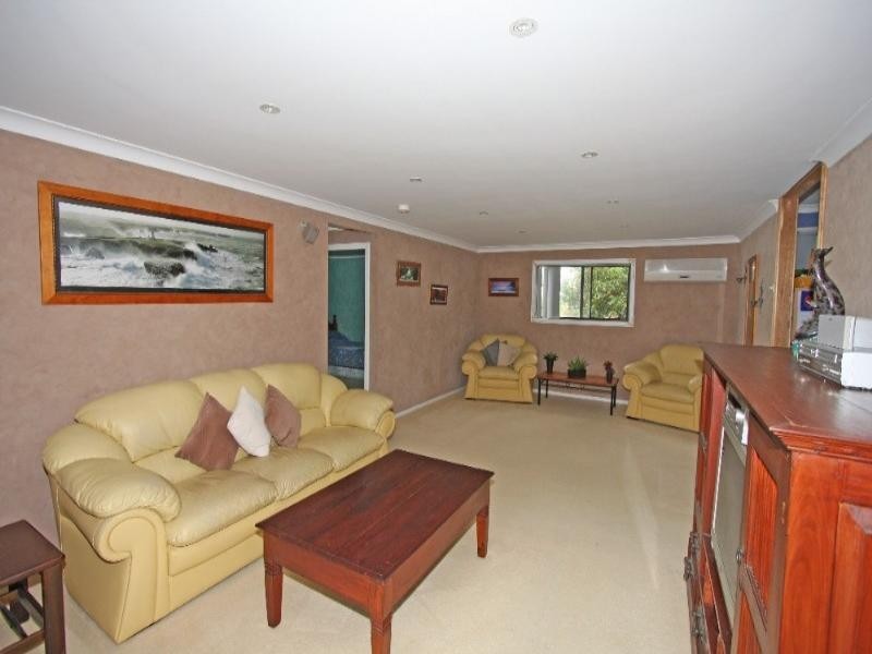 Chain Valley Bay NSW 2259