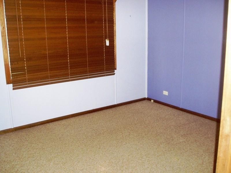 1 Elabana Avenue, Chain Valley Bay NSW 2259