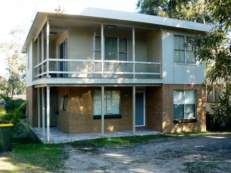 1/8 Ulana Avenue, Budgewoi NSW 2262