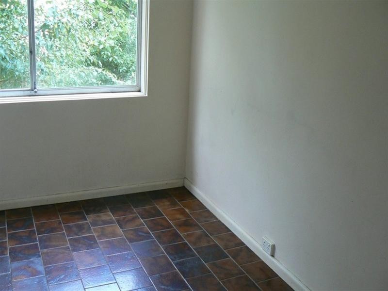 1/8 Ulana Avenue, Budgewoi NSW 2262