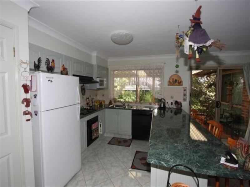 31 Tradewinds Avenue, Summerland Point NSW 2259