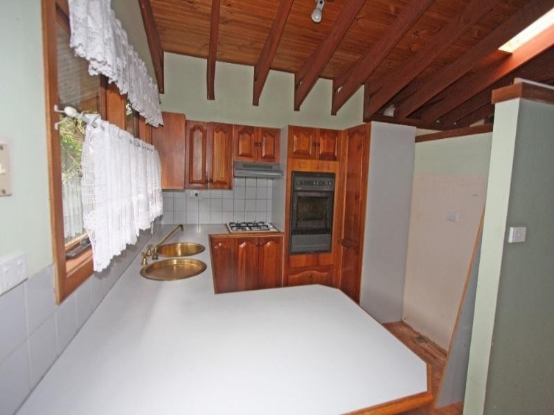 21 Findlay Avenue, Chain Valley Bay NSW 2259