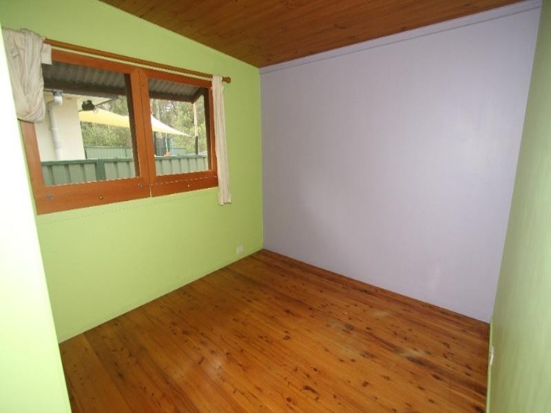 21 Findlay Avenue, Chain Valley Bay NSW 2259