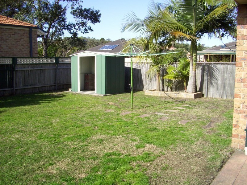 19 Elizabeth Bay Drive, Lake Munmorah NSW 2259