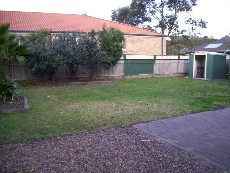 19 Elizabeth Bay Drive, Lake Munmorah NSW 2259