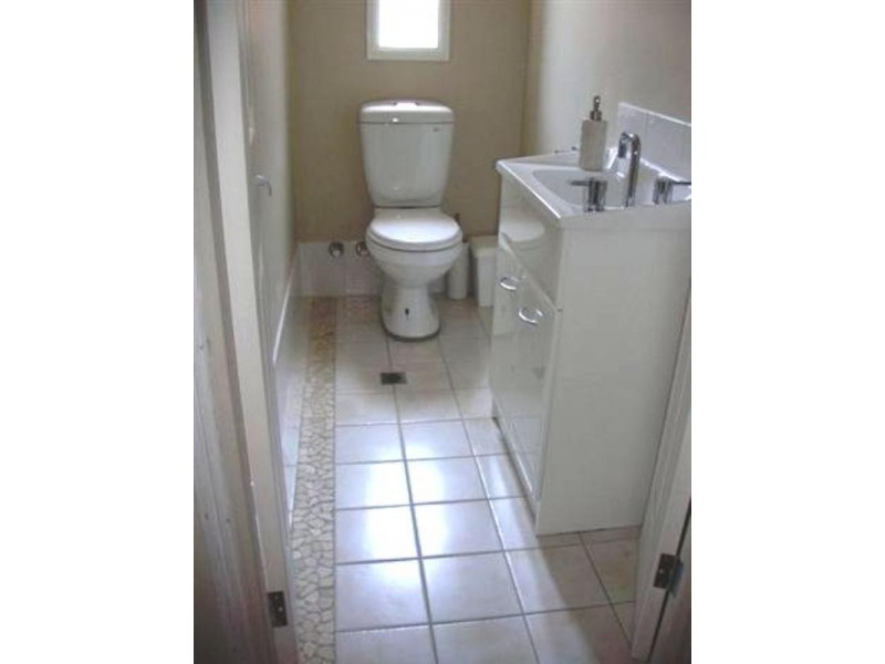 Summerland Point NSW 2259