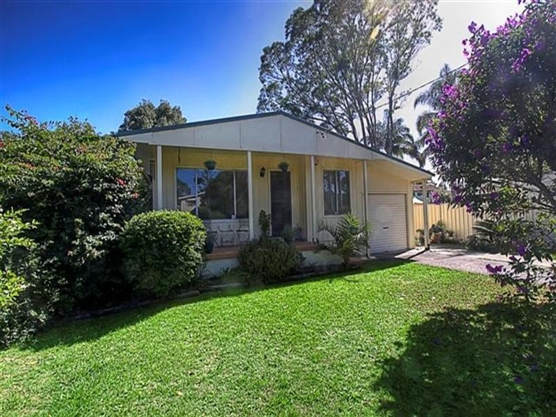 9 Brudenell Avenue, San Remo NSW 2262