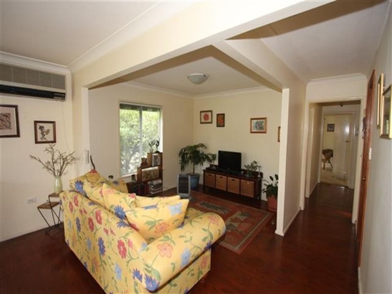 9 Brudenell Avenue, San Remo NSW 2262