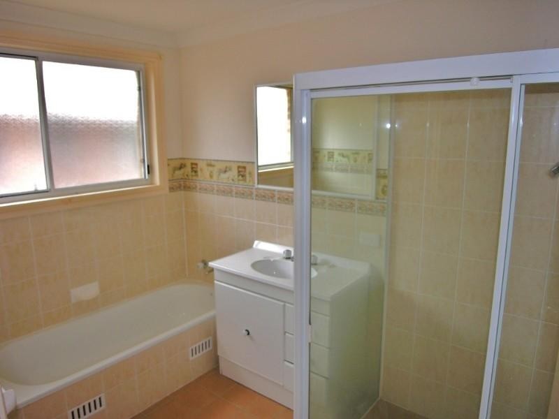 44 Leumeah Avenue, Chain Valley Bay NSW 2259