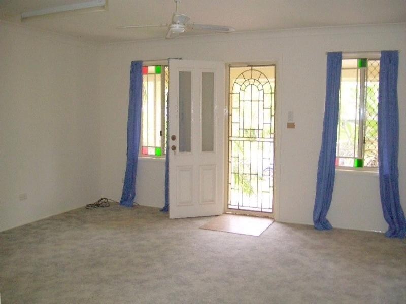 7 Tarwhine Avenue, Chain Valley Bay NSW 2259