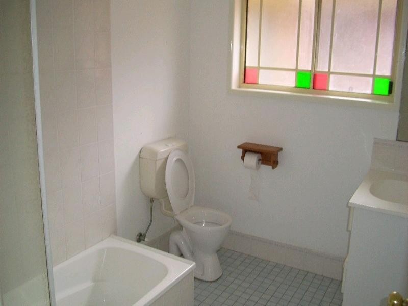 7 Tarwhine Avenue, Chain Valley Bay NSW 2259