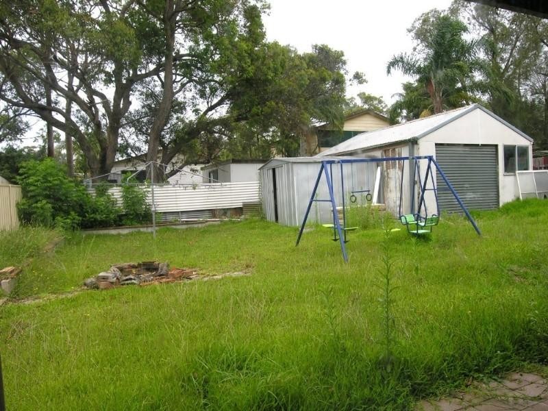 Summerland Point NSW 2259