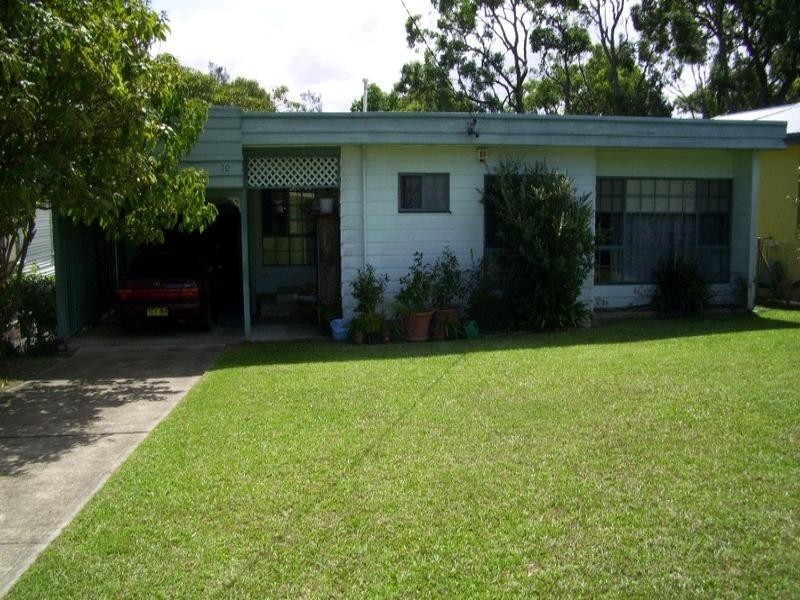 70 Teragalin Drive, Chain Valley Bay NSW 2259