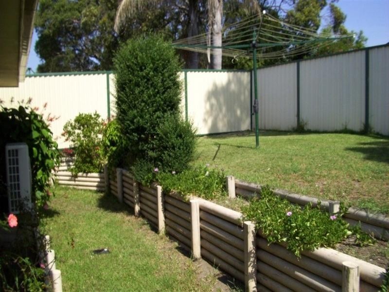 130 Elizabeth Bay Drive, Lake Munmorah NSW 2259
