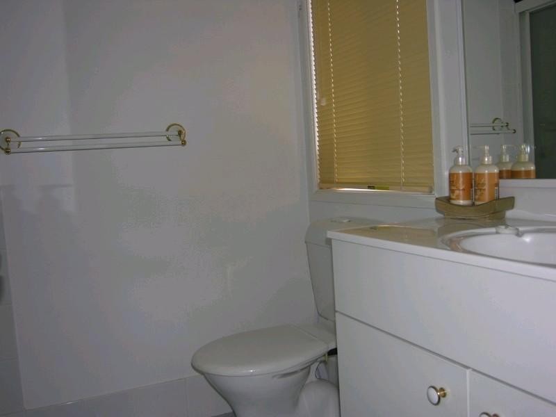 Summerland Point NSW 2259