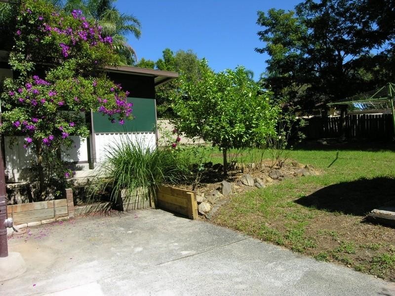 Kingfisher Shores NSW 2259