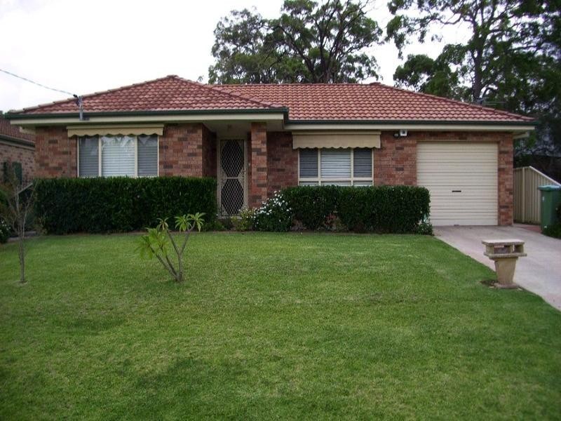 15 Warrina Avenue, Summerland Point NSW 2259