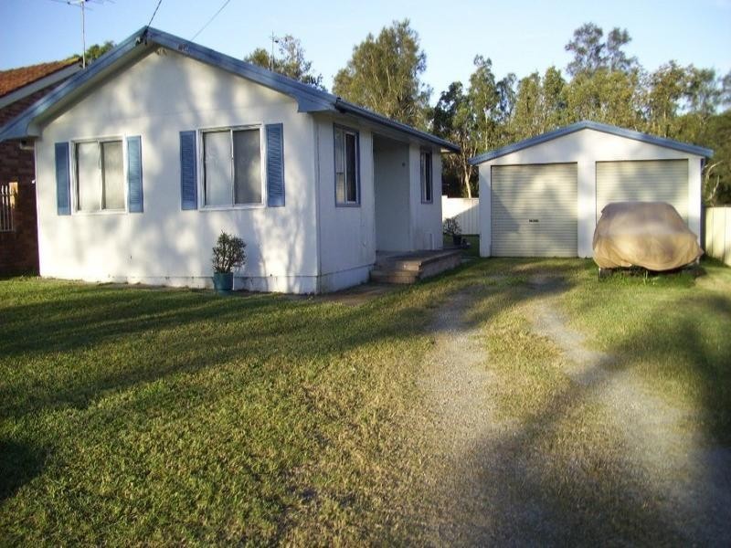 9 Barker Avenue, San Remo NSW 2262