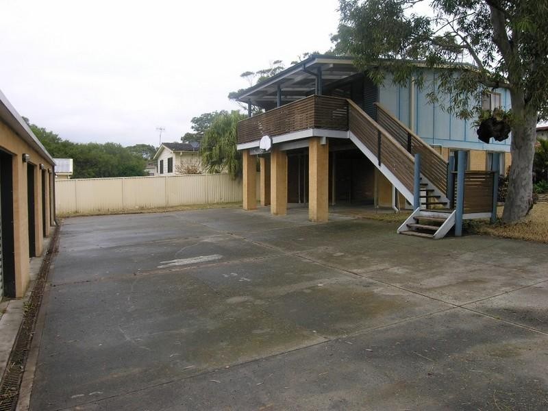 97 Coonanga Avenue, Budgewoi NSW 2262