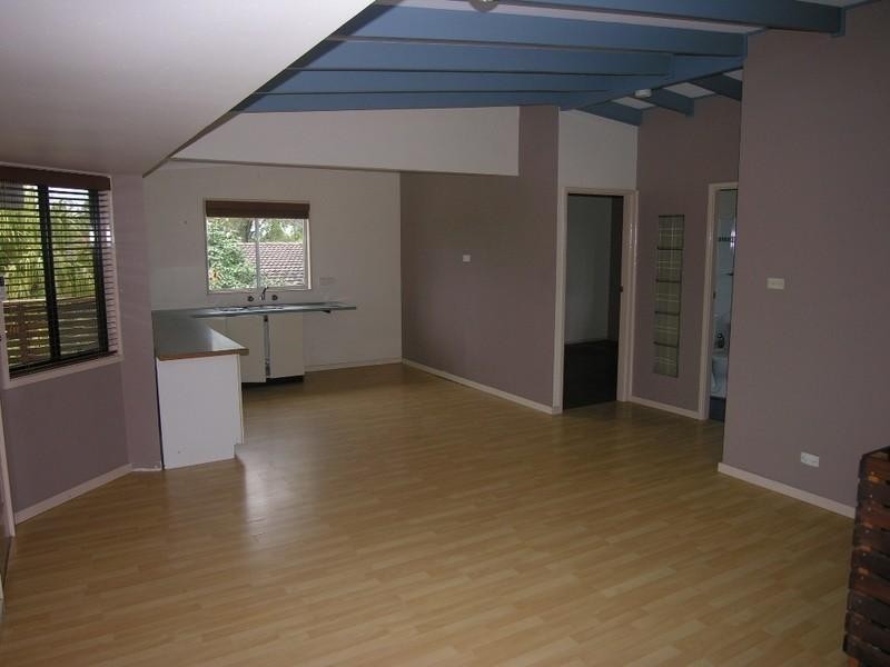 97 Coonanga Avenue, Budgewoi NSW 2262