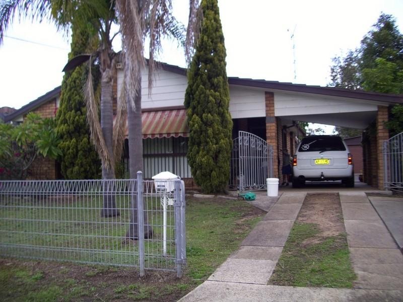 38 Karangal Crescent, Buff Point NSW 2262