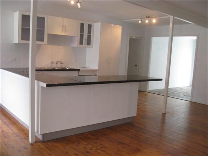 9 Natuna Avenue, Budgewoi NSW 2262