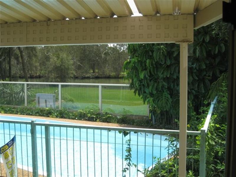 9 Natuna Avenue, Budgewoi NSW 2262