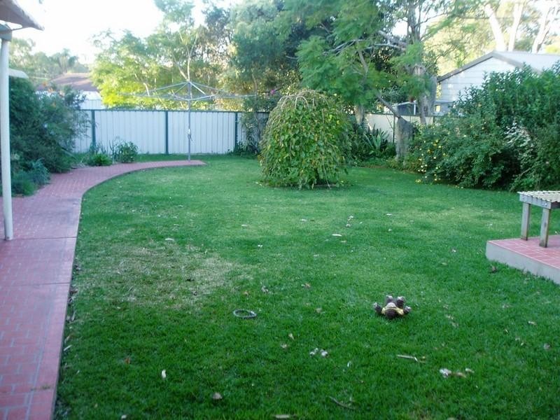 27 Yackerboom Avenue, Buff Point NSW 2262