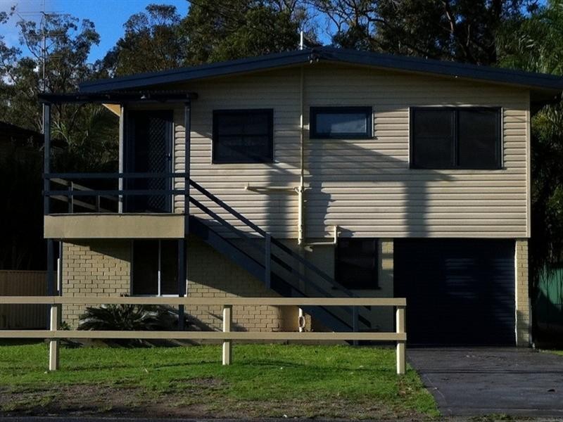 101 Natuna Avenue, Budgewoi NSW 2262