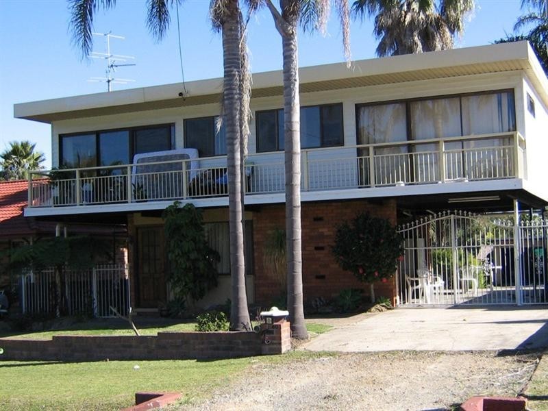 40 Diane Close, Lake Munmorah NSW 2259