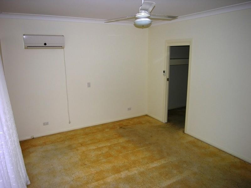 33 Sunrise Avenue, Budgewoi NSW 2262