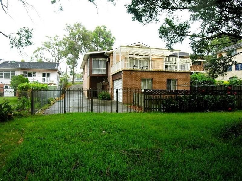 33 Sunrise Avenue, Budgewoi NSW 2262