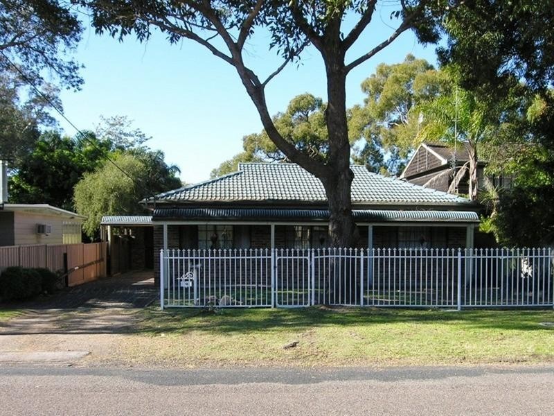 105 Woolana Avenue, Budgewoi NSW 2262