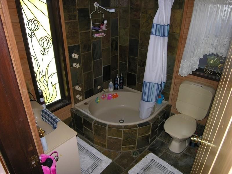 105 Woolana Avenue, Budgewoi NSW 2262