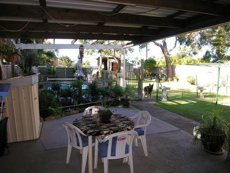 105 Woolana Avenue, Budgewoi NSW 2262