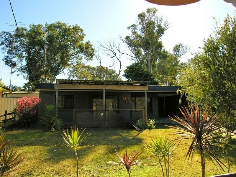 91 Liamena Avenue, San Remo NSW 2262