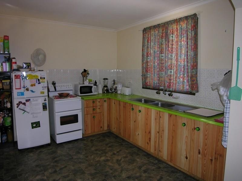 9 Barker Avenue, San Remo NSW 2262