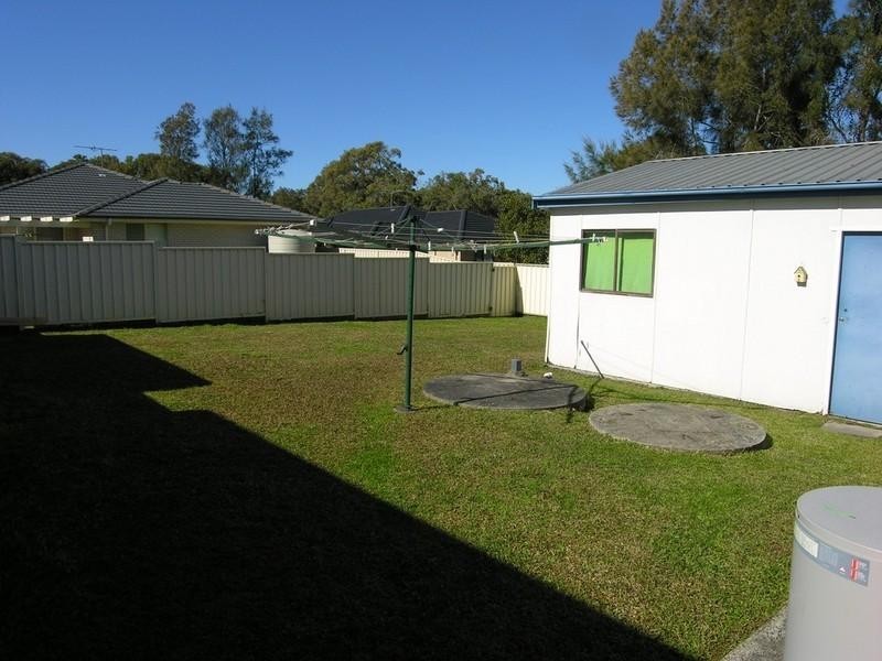 9 Barker Avenue, San Remo NSW 2262