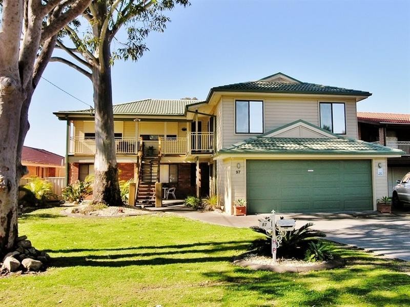 97 Woolana Avenue, Budgewoi NSW 2262