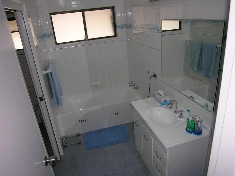 97 Woolana Avenue, Budgewoi NSW 2262