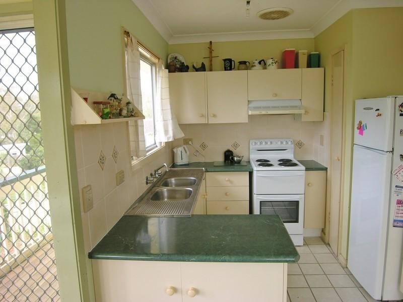 13 Woodlawn Drive, Budgewoi NSW 2262