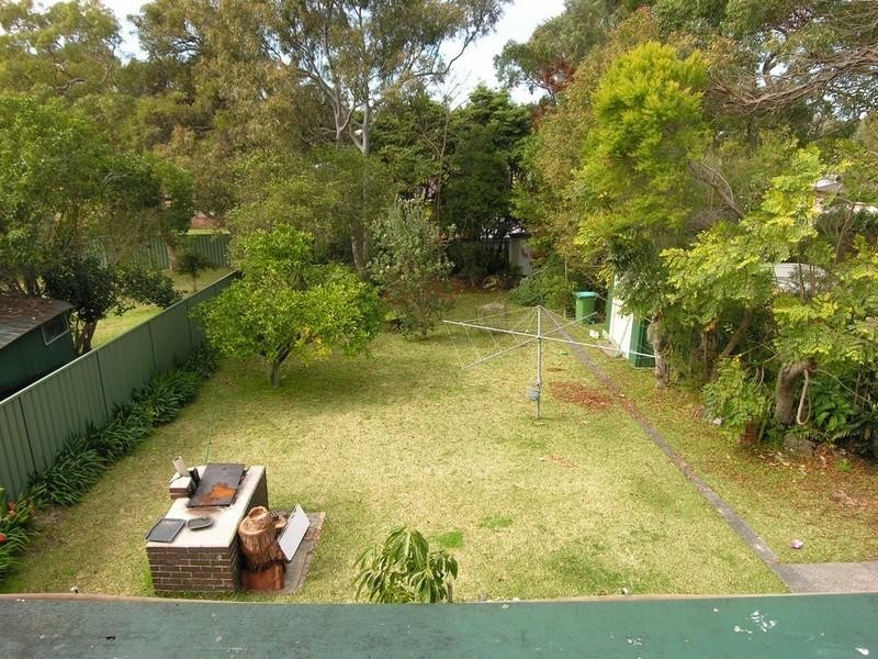 13 Woodlawn Drive, Budgewoi NSW 2262