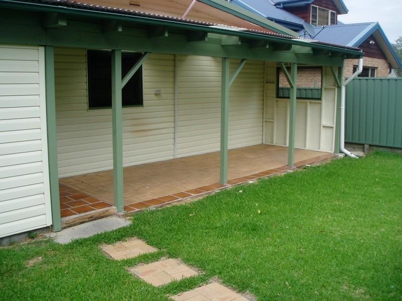 15 Kamilaroo Avenue, Lake Munmorah NSW 2259