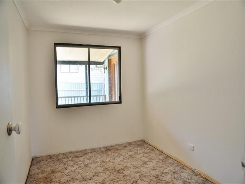 93 Elizabeth Bay Drive, Lake Munmorah NSW 2259