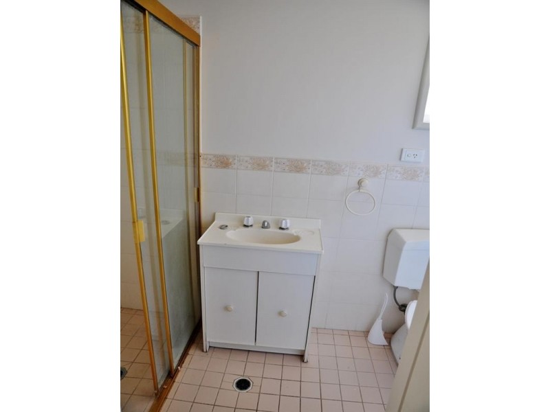 93 Elizabeth Bay Drive, Lake Munmorah NSW 2259