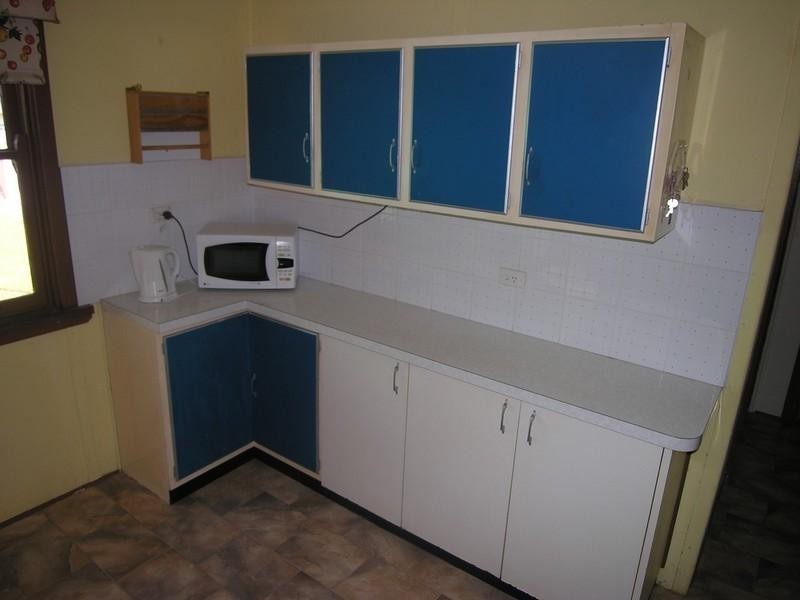 2 Kewalo Avenue, Budgewoi NSW 2262